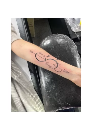 Tatouage réalisé graphique réalisé sur Parentis-en-Born., Dax, L'Encre du Paradis